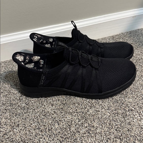 Skechers Hands Free Slip In Virtue Coral Bliss Black Sneakers Size 8.5 WIDE NEW - Picture 7 of 12